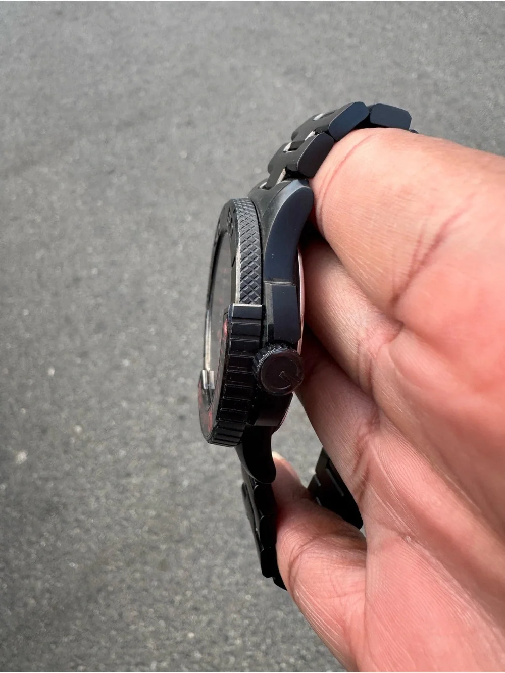 Gucci Black and Red Sport Men's Watch